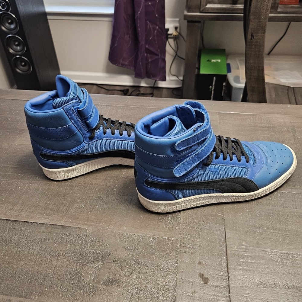 Puma High top court gym shoe mens 10.5